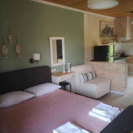 Achillion B&B Паралия-Скотинас Экстерьер фото